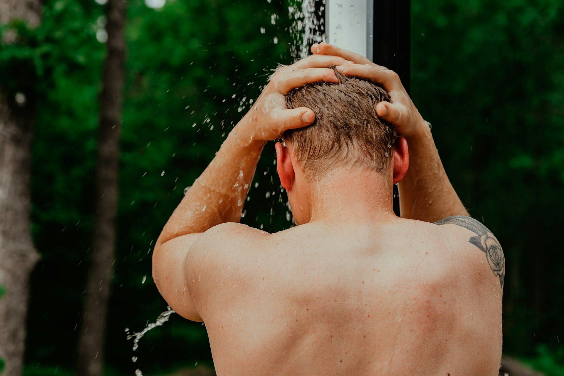 Cool-down exercises (Image via Unsplash/Huum)